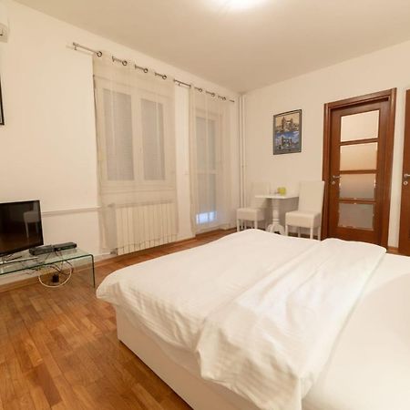 Apartment Royal City Belgrado Exterior foto