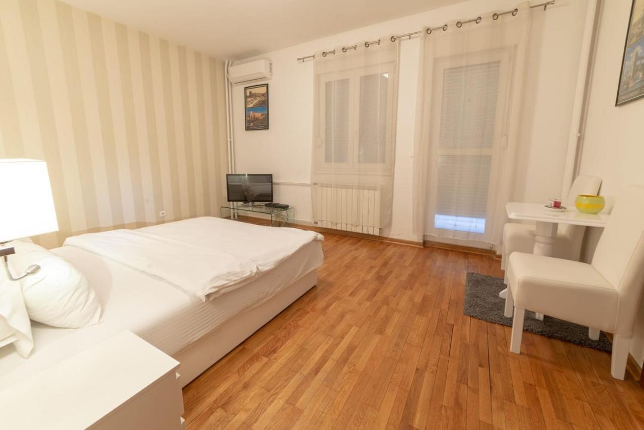 Apartment Royal City Belgrado Exterior foto